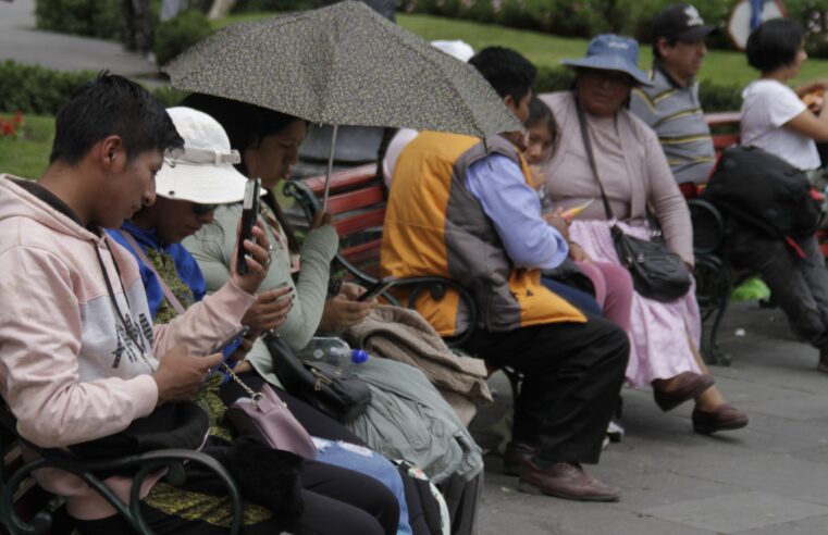 Mariano Melgar y Chiguata registran mayor exposición a la radiación solar