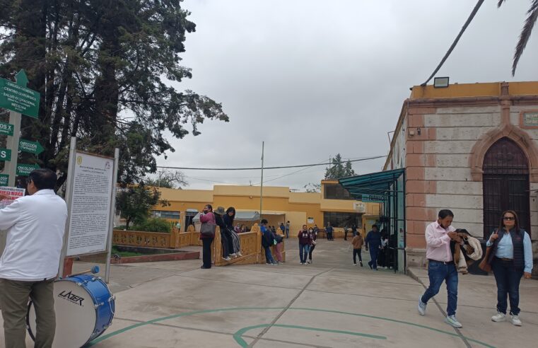 Lluvias inundan áreas del hospital Goyeneche y ponen en evidencia las deficiencias del nosocomio