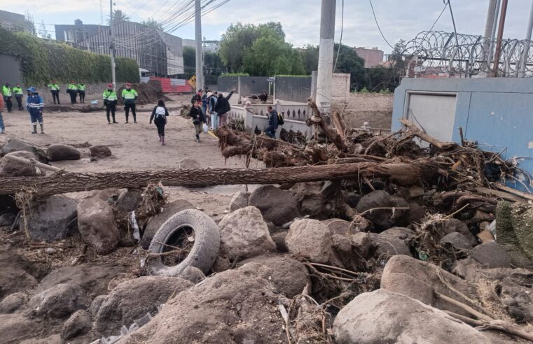 Ejecutivo declara en emergencia distritos de 14 regiones ante intensas lluvias