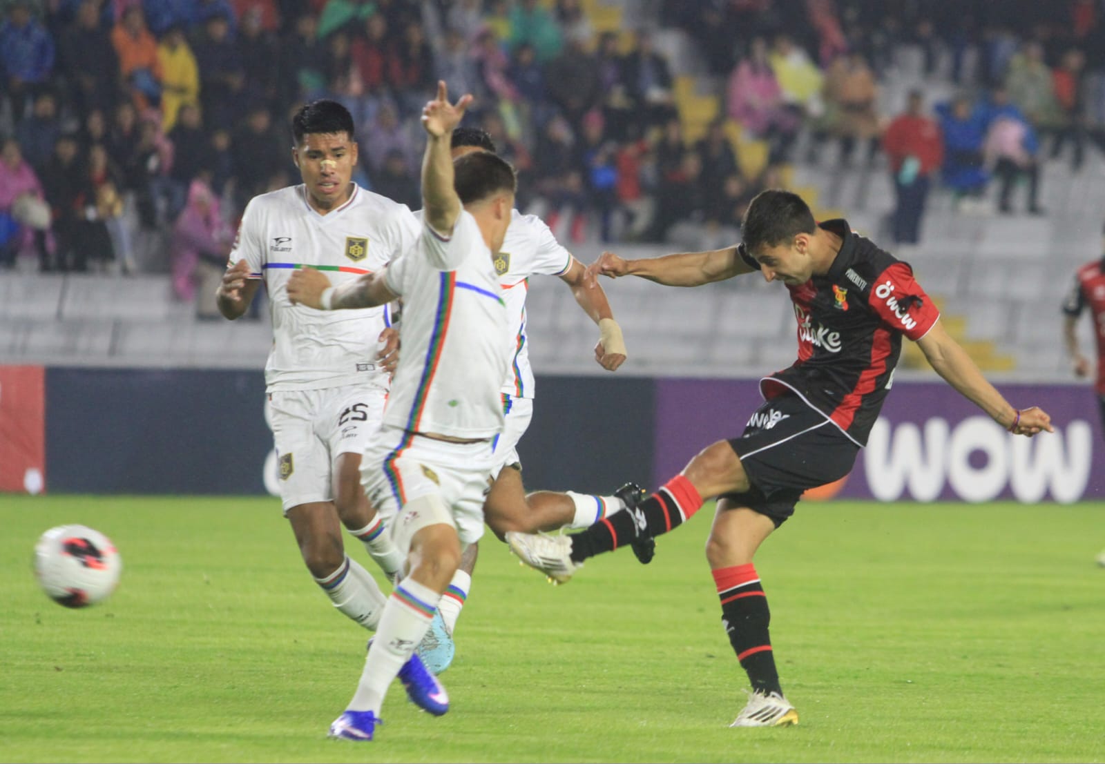 Guzmán destaca buena pretemporada con el FBC Melgar