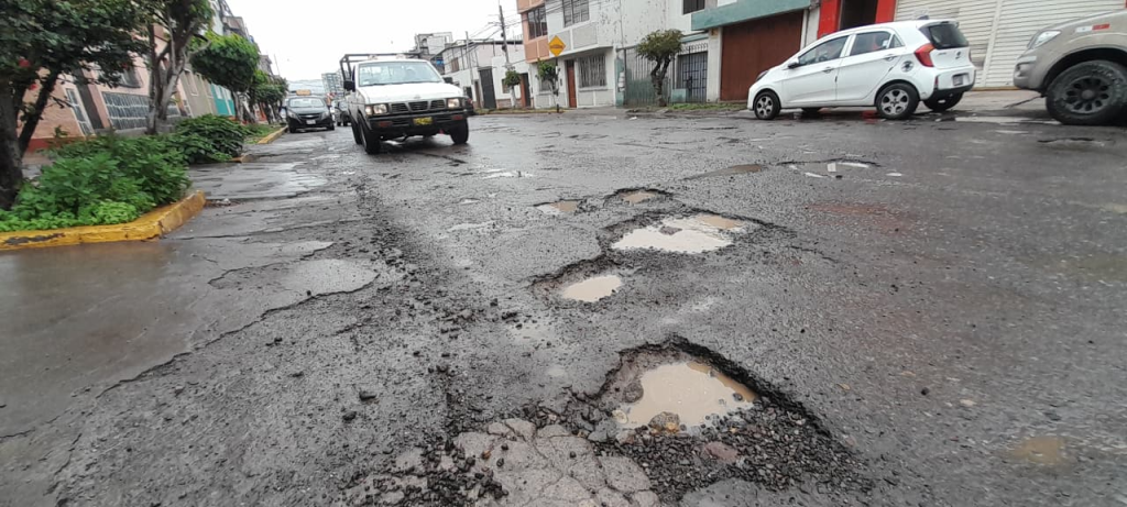 Circular por calles de la ciudad se convirtió en un “vía crucis”