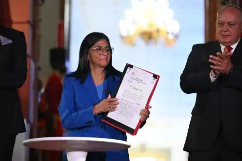 «Hay que saber pedir perdón»: Venezuela aprueba histórica ley de amnistía