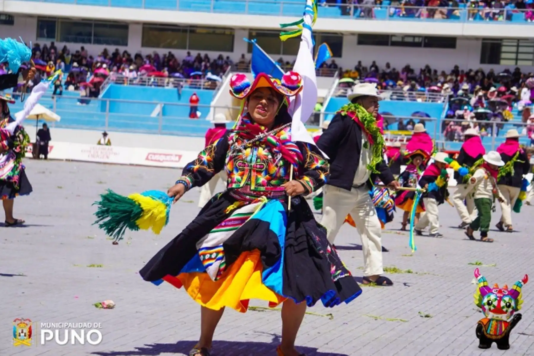 Puno vibra con el Concurso de Danzas de la Festividad Virgen de la Candelaria