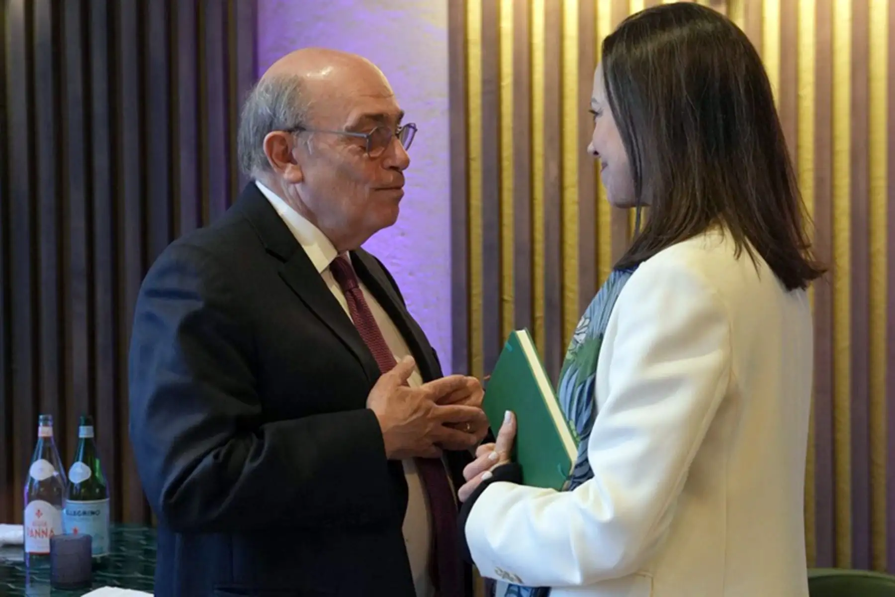 Canciller reafirma respaldo para que Venezuela recupere la democracia