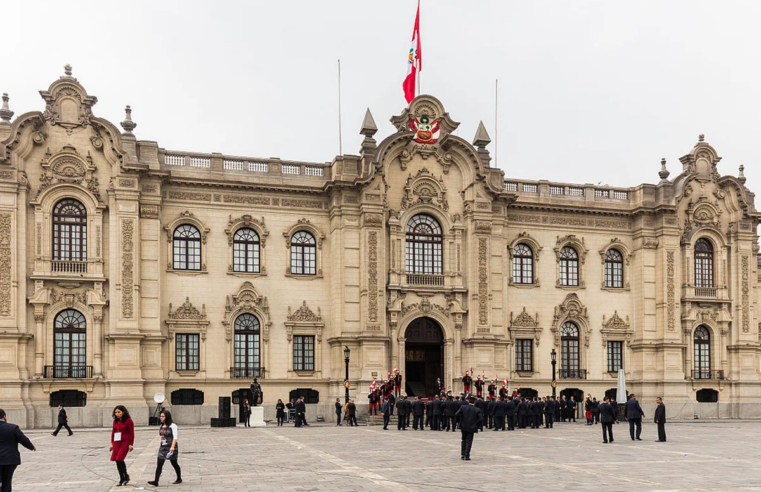 Gobierno crea delito de revelación de información, periodistas quedan exentos de sanción