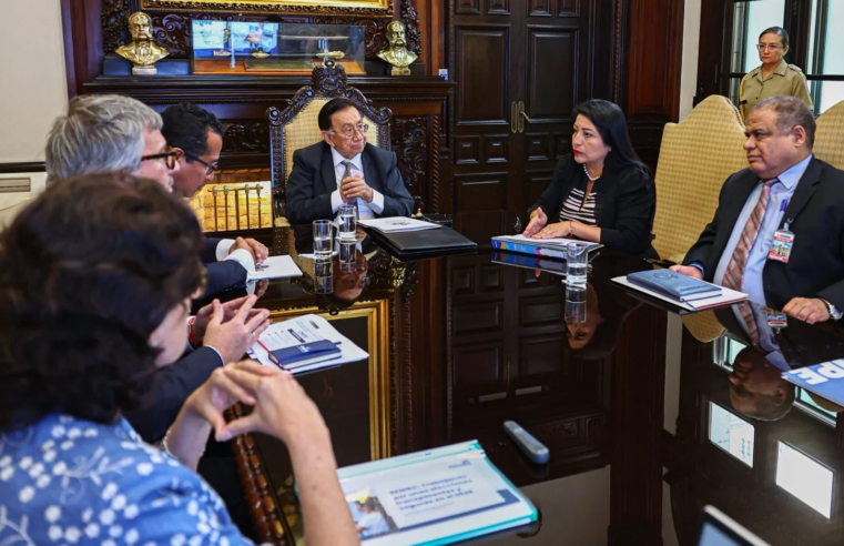 Presidente Balcázar y ministra Miralles se reúnen con organismos electorales