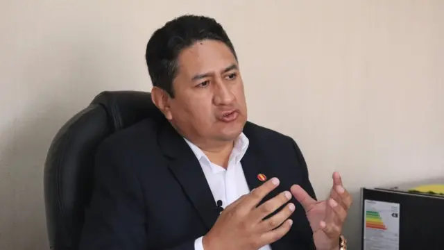 Cerrón fuera del debate presidencial si no sale de la clandestinidad