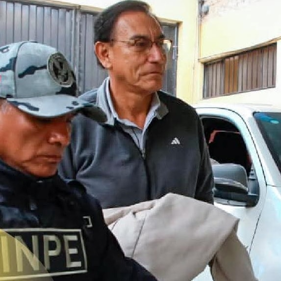 Martín Vizcarra retornó al penal Barbadillo tras recibir el alta médica