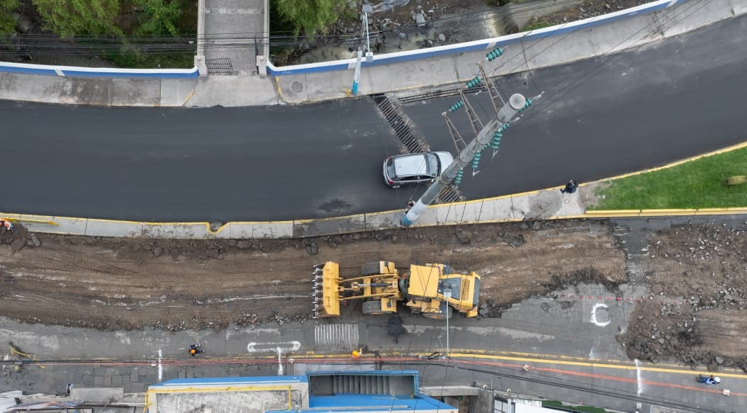 Cerrarán cruce de Juan de la Torre y Peral por obras viales este fin de semana