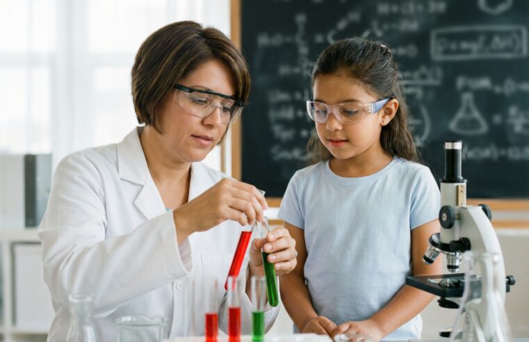 Día Internacional de la Mujer y la Niña en la Ciencia: cómo despertar vocaciones científicas desde la infancia