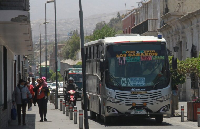 “Debe definirse ya sí habrá una suba del pasaje en el transporte público”