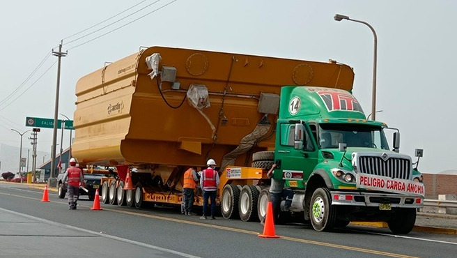 Restringirán circulación de camiones en la carretera central por Semana Santa