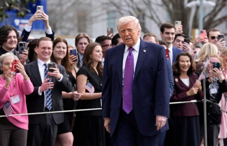 Trump pide a países enviar buques de guerra en estrecho de Ormuz