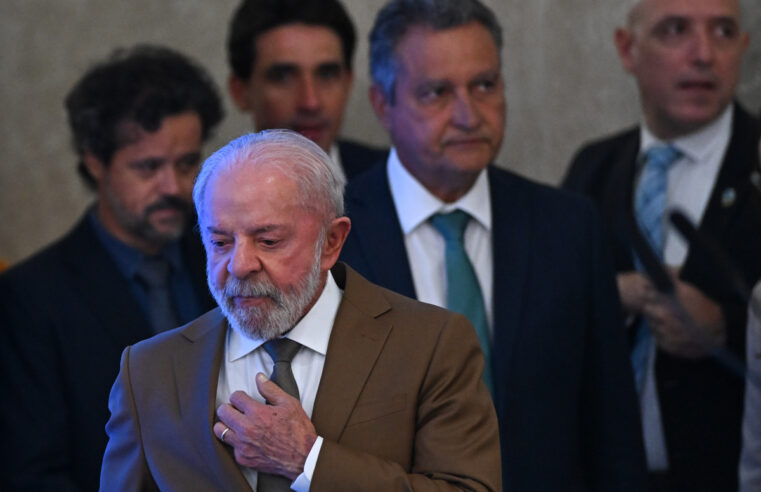 Lula prohíbe ingreso a asesor de Trump