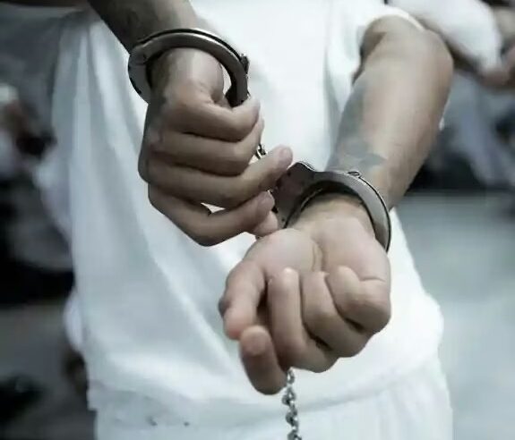 EL SALVADOR INSEGURIDAD PRISIÓN PERPETUA.