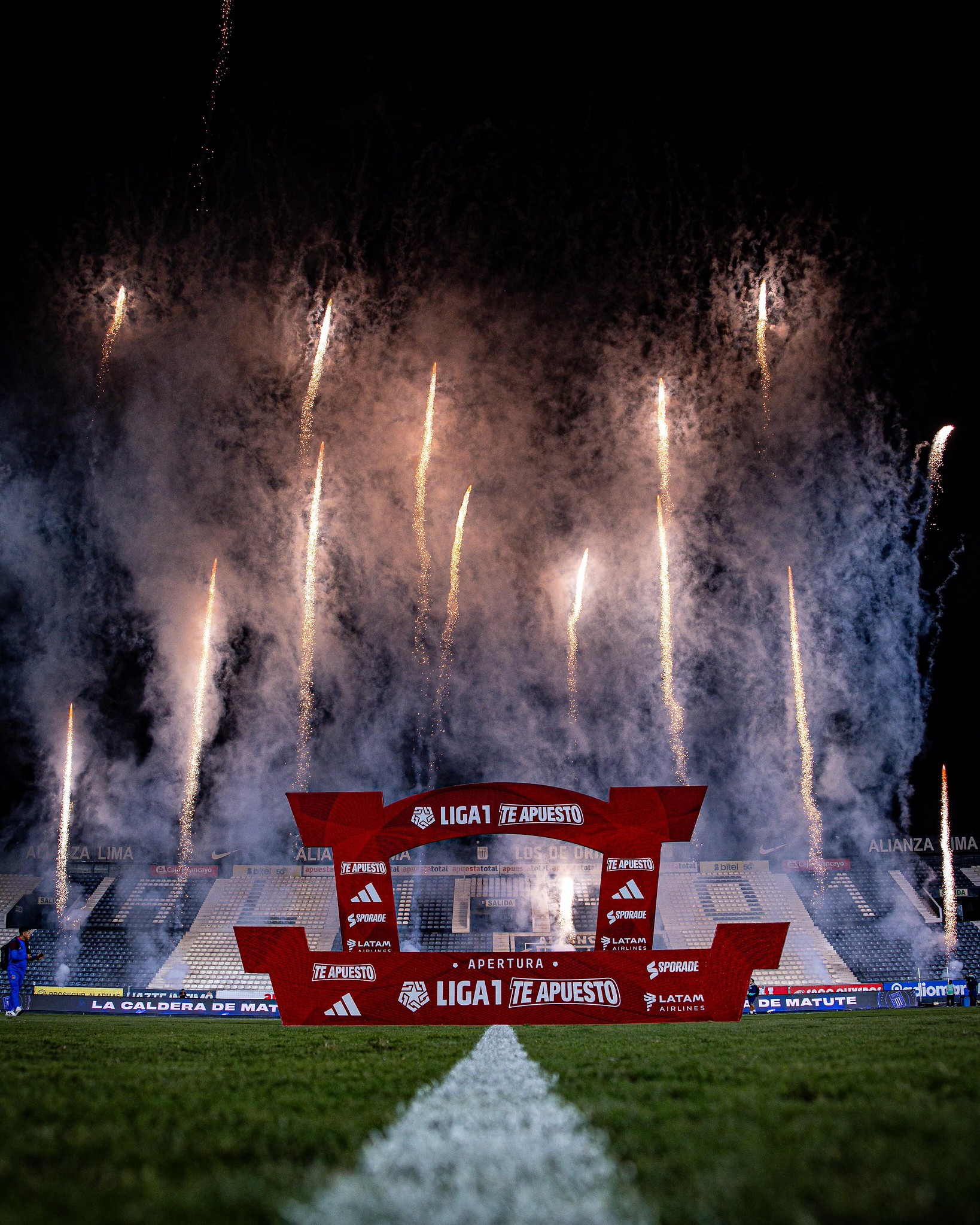 Alianza Lima espera con todo su partido ante FBC Melgar