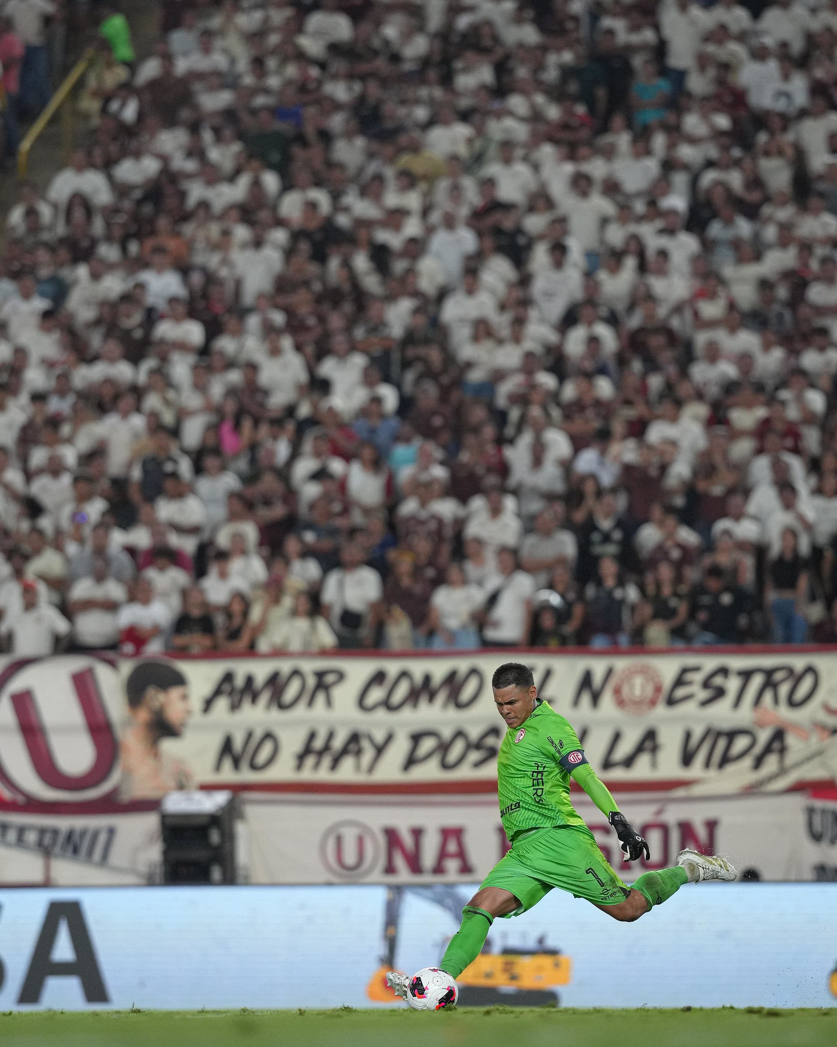 Árbitro Espinoza confirma racismo en el Monumental de la «U»