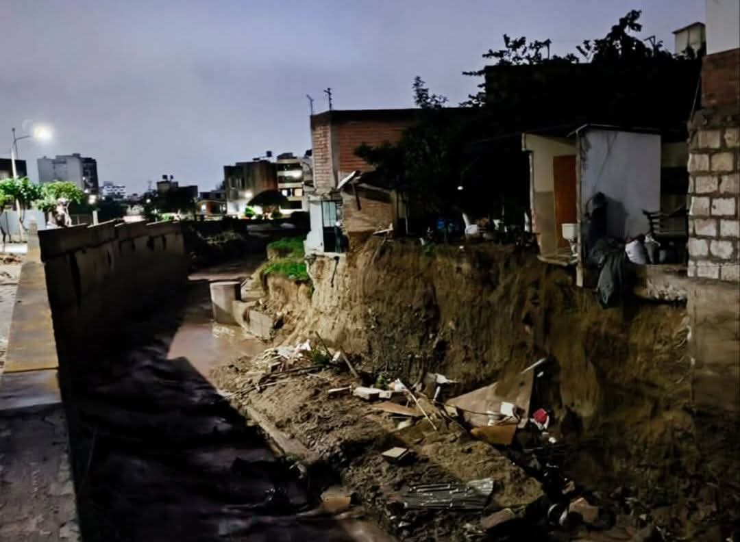 Municipalidad de Cayma insistirá en el desalojo o reubicación de ocupantes de torrentera Chullo