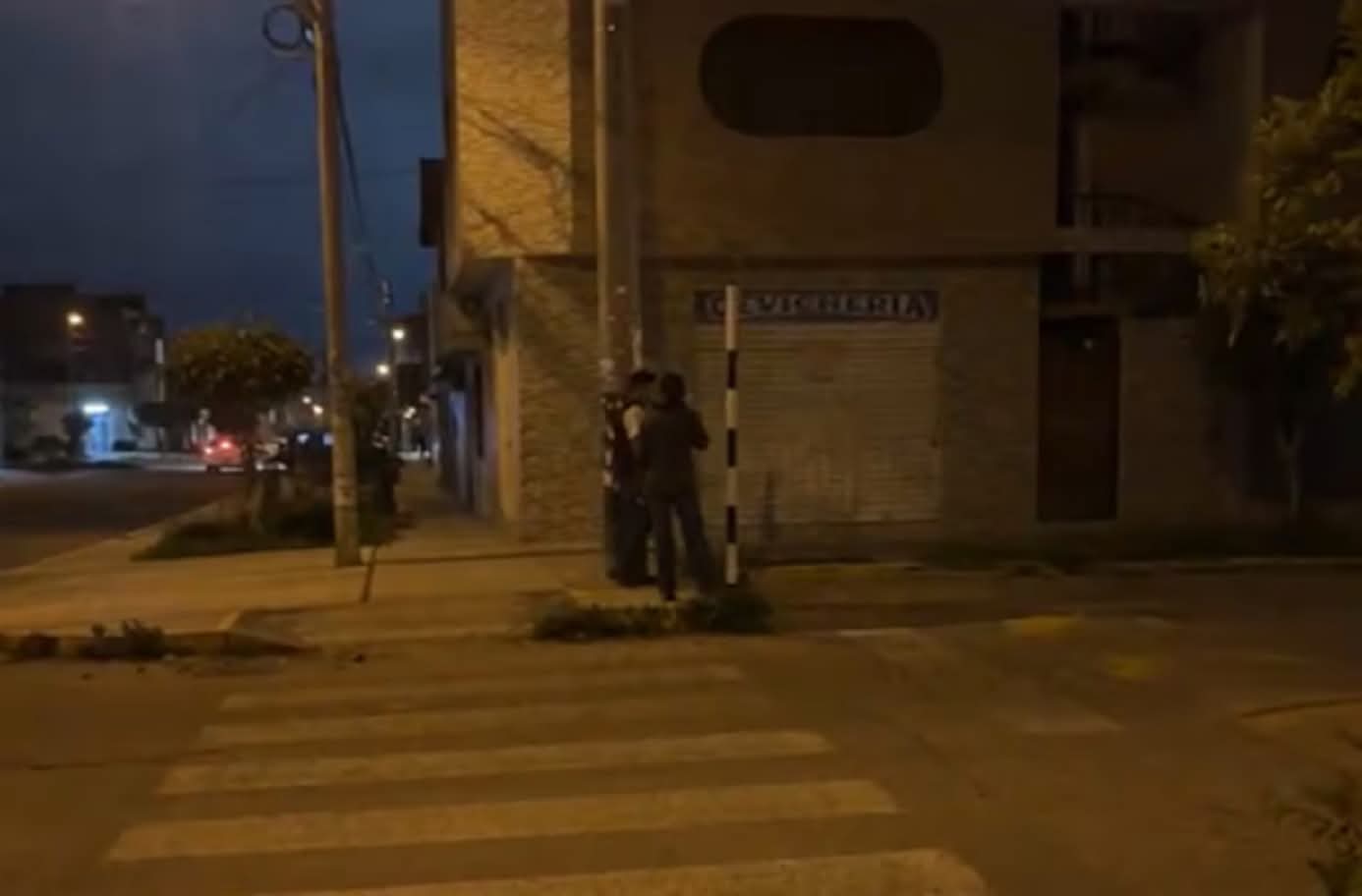 Policía descarta de momento extorsión a cevicheria donde se encontró pirotécnico