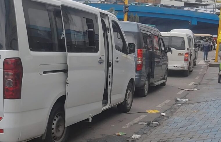 Loncheras se adueñan de más vías del Avelino
