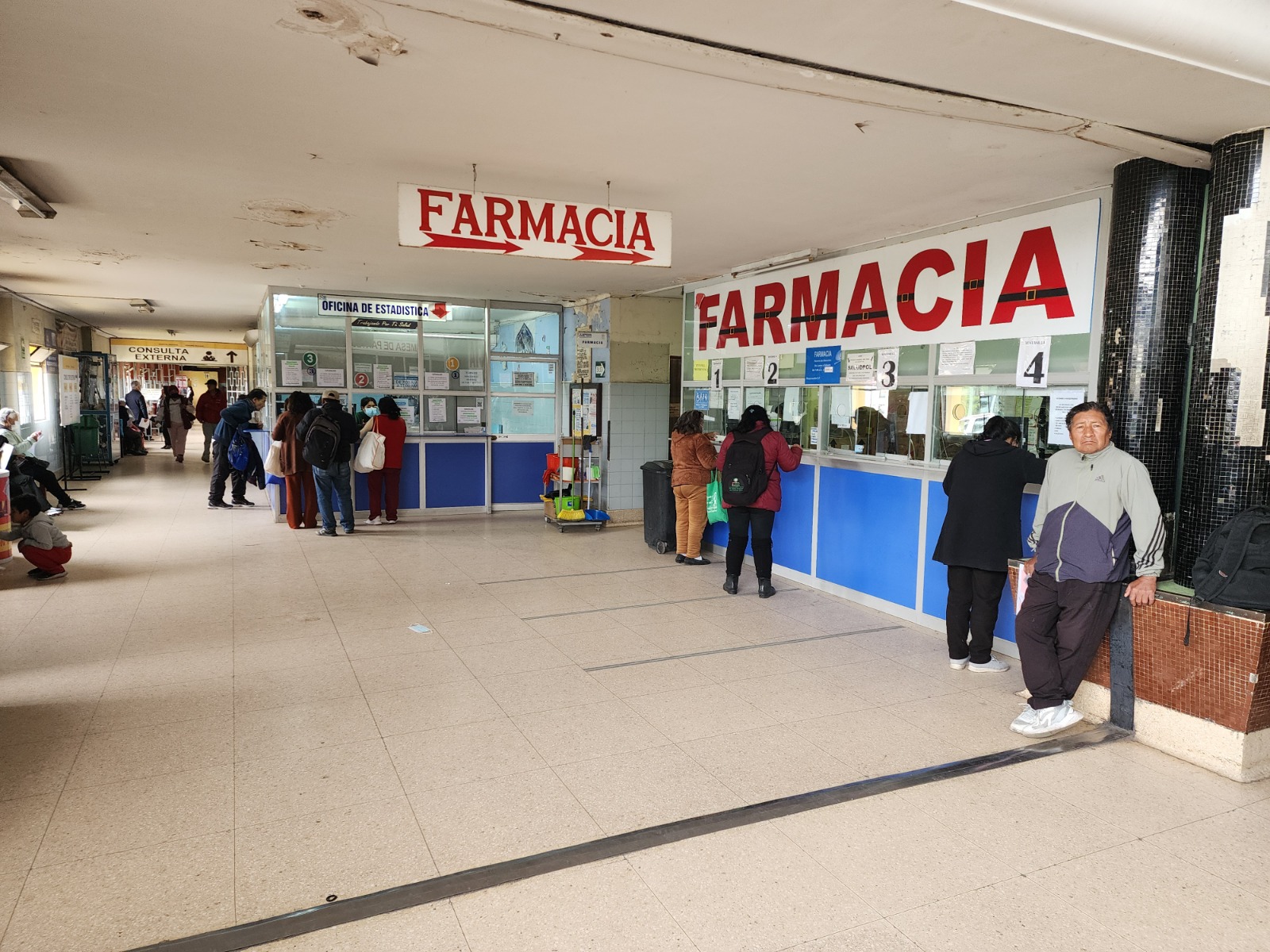 Hospitales de Arequipa sin jeringas ni antibióticos en plena huelga médica.