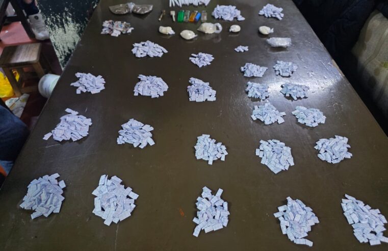 Incautan droga, armas y televisores en operativo en penal de Socabaya