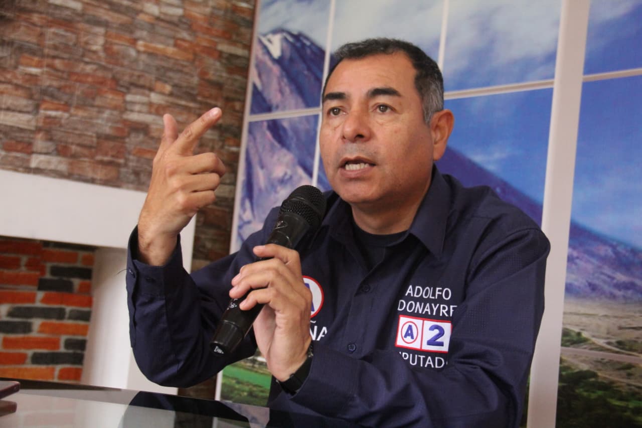 Interconectividad en sistemas de datos para combatir delincuencia y burocracia