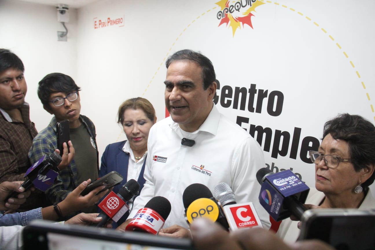 Ministerio de Trabajo apunta a reducir la informalidad laboral al 50% al 2040