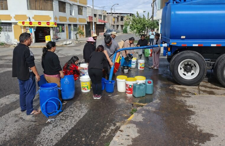 Rotura de tubería deja sin agua a más de 13 mil usuarios