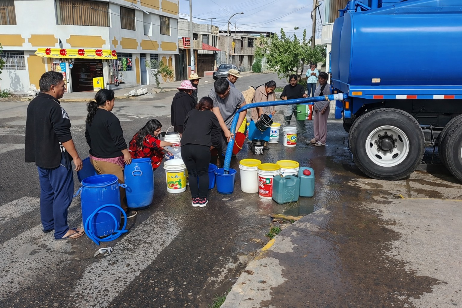 Rotura de tubería deja sin agua a más de 13 mil usuarios