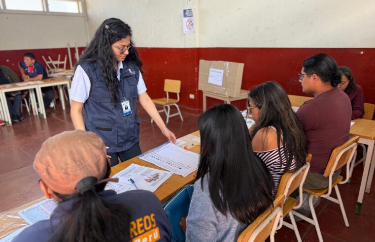 Capacitación de miembros de mesa llega al 45 % en Arequipa