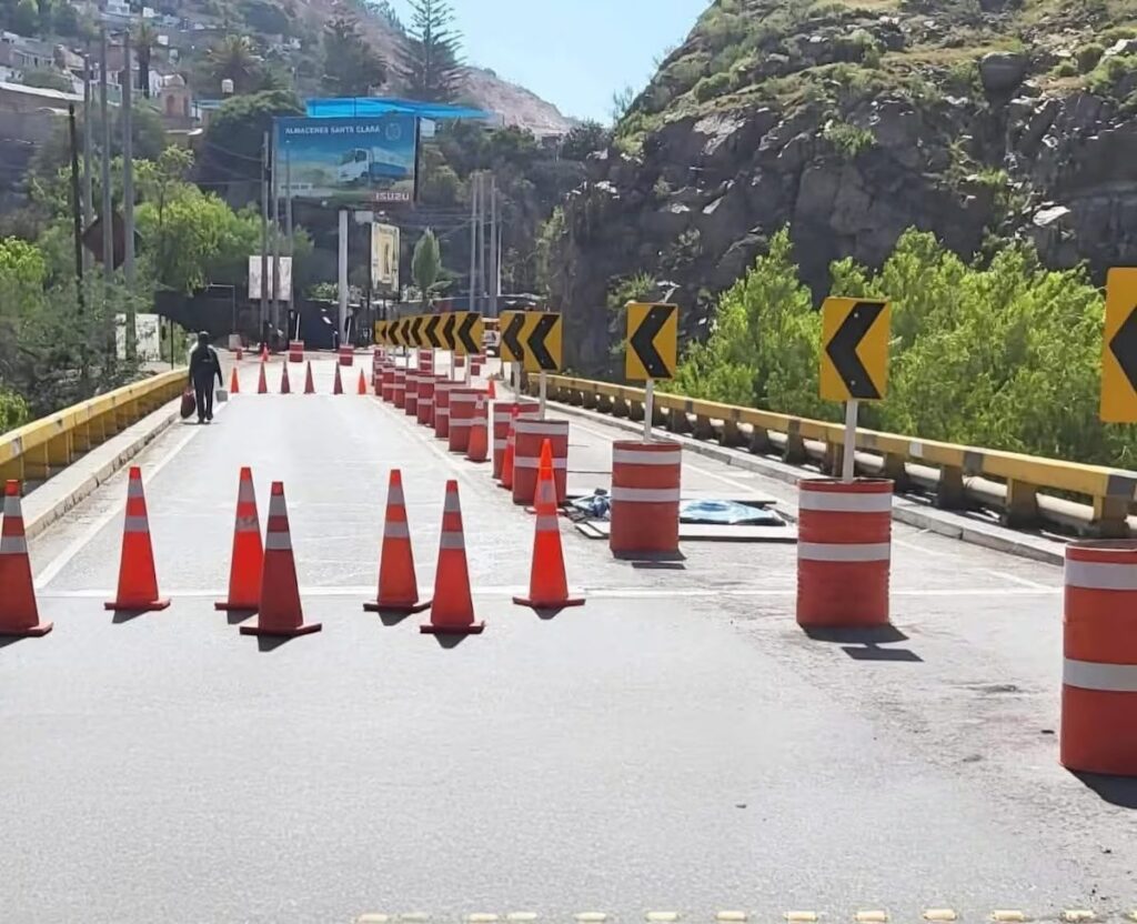 Denunciarán a Covisur por cierre del puente Uchumayo