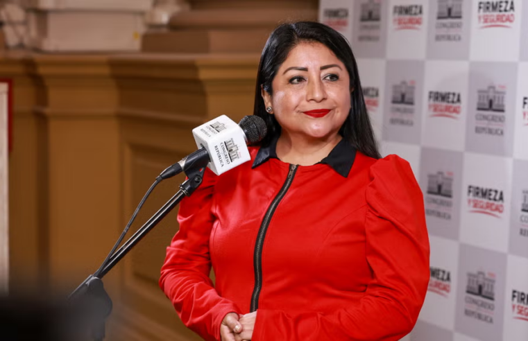 Voto de confianza al gabinete de Miralles aún es incierto en Congreso