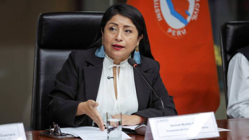 Miralles renuncia a la PCM tras 21 días en el cargo