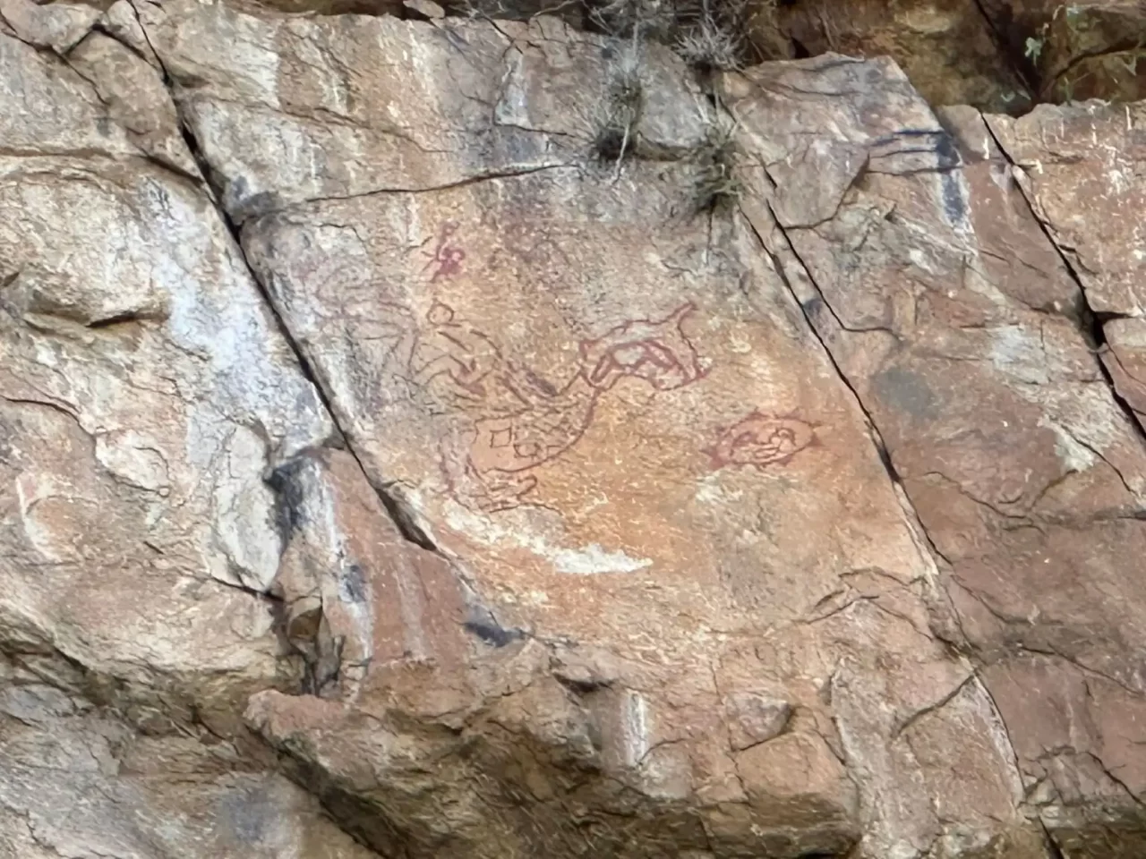 Protegen sitios arqueológicos en Áncash y Arequipa ante deterioro