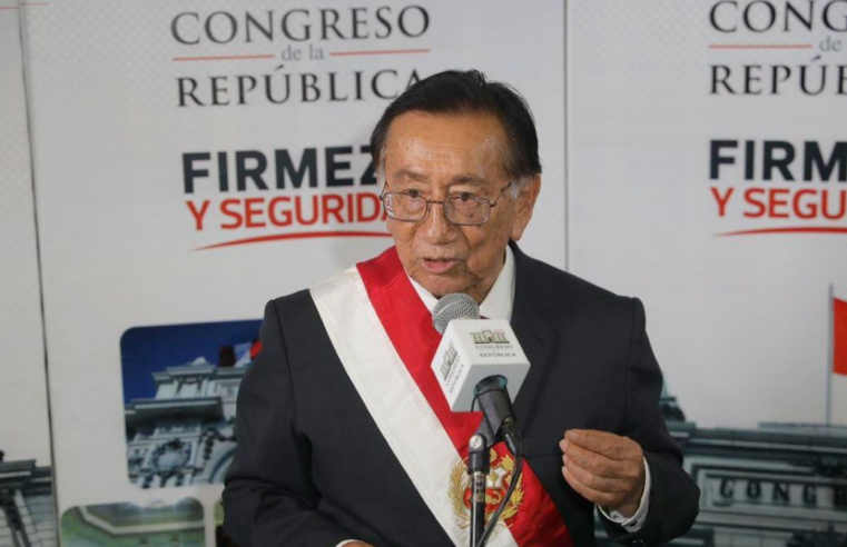 Balcázar descarta presión del Congreso por cambio en la PCM