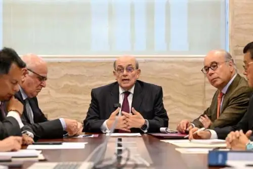 Canciller coordina acciones para asistencia a peruanos en Medio Oriente