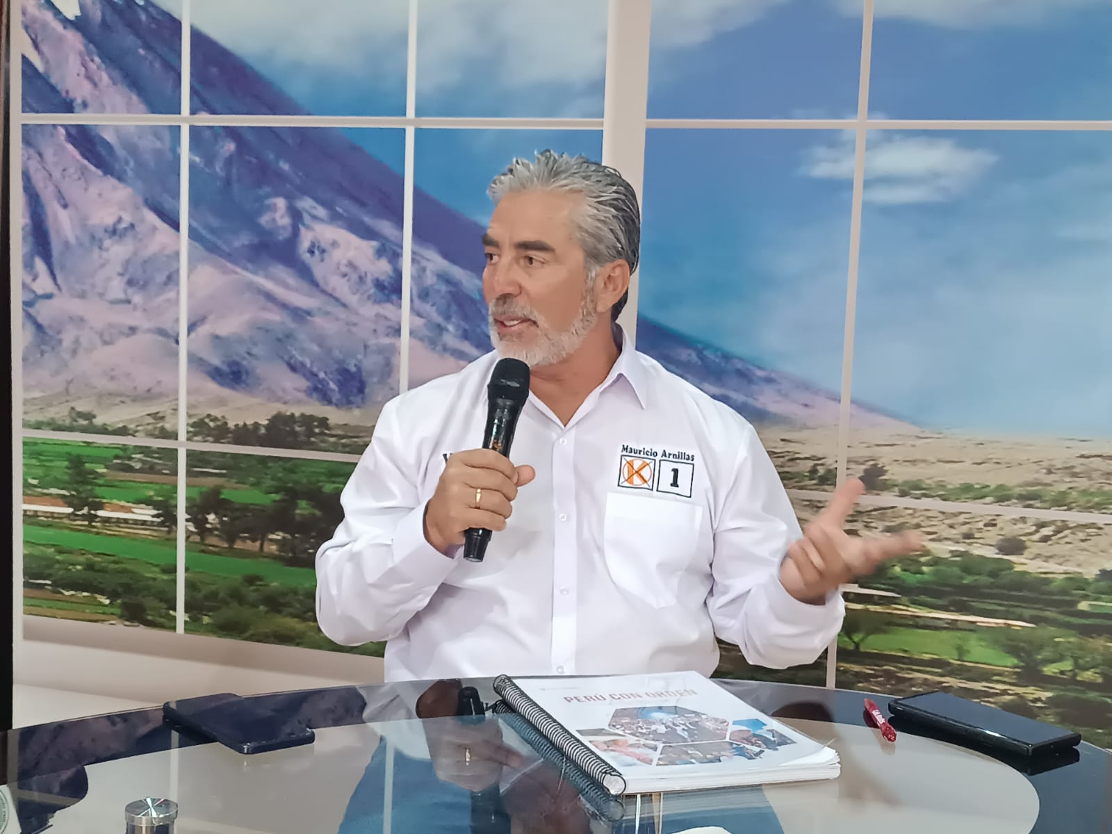 Ley anticorrupción y mejores servicios para todos los peruanos