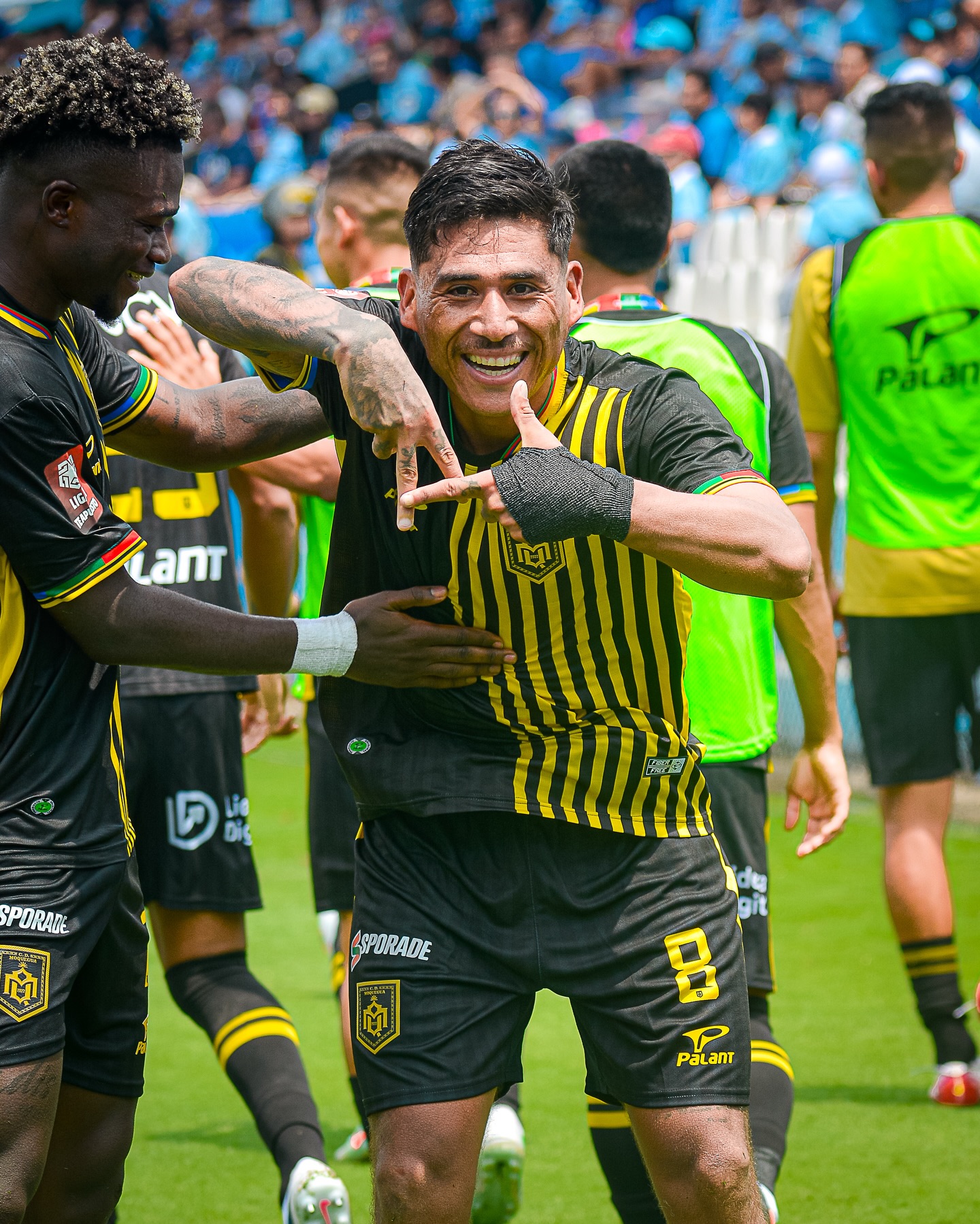 Arequipeño Mejía le da triunfo a CD Moquegua ante Cristal
