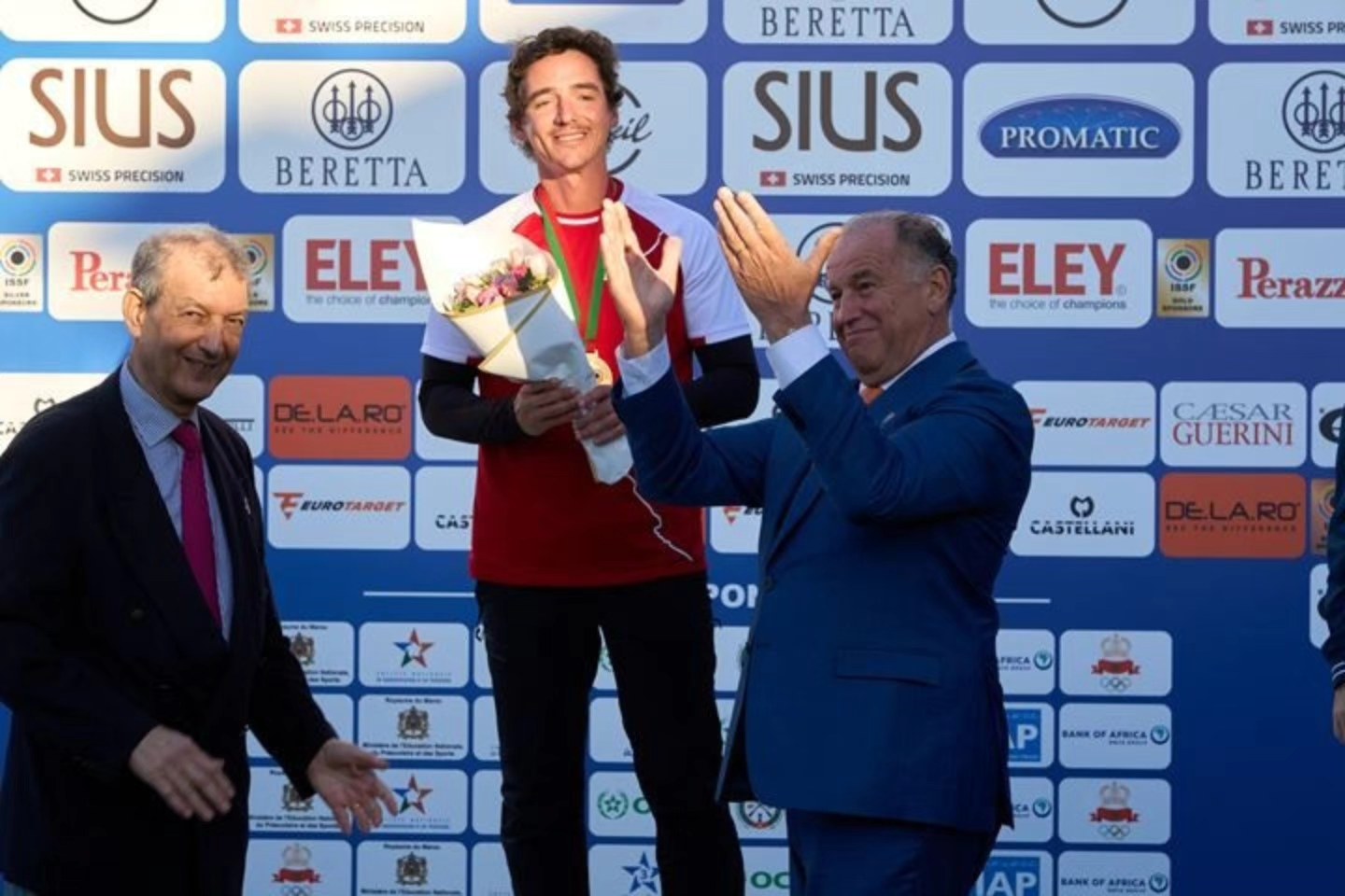 Cinco deportistas peruanos han logrado batir récords mundiales en deportes