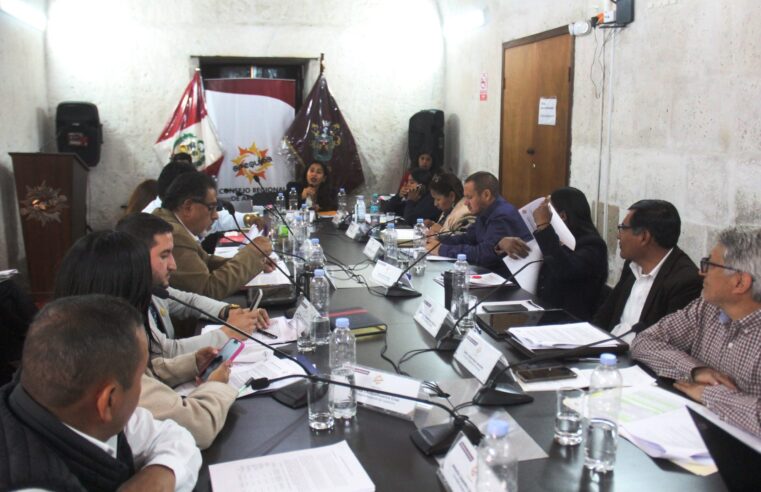 Crean comisión para investigar contratos del GRA con empresa vinculada a obras paralizadas