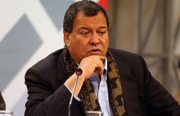 «Necesitamos unir para gobernar, no estamos condenados a la corrupción»