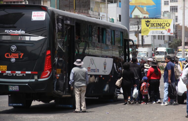 Pasaje urbano podría seguir subiendo por el precio internacional del diésel