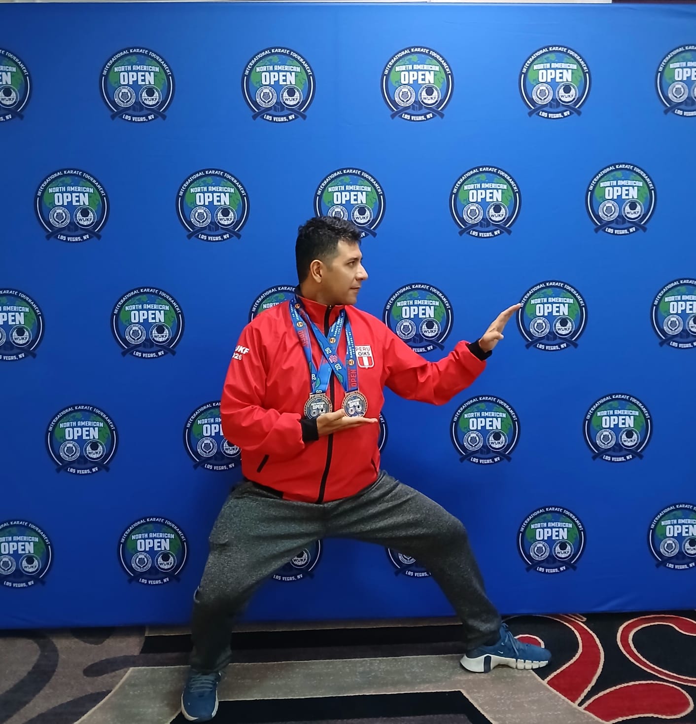 Arequipeño brilló en campeonato de karate en USA