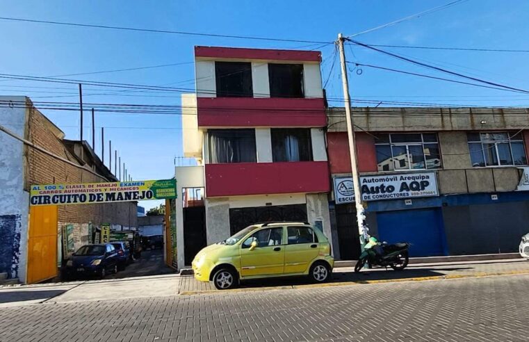 Delincuentes disparan 17 veces contra vivienda en Paucarpata