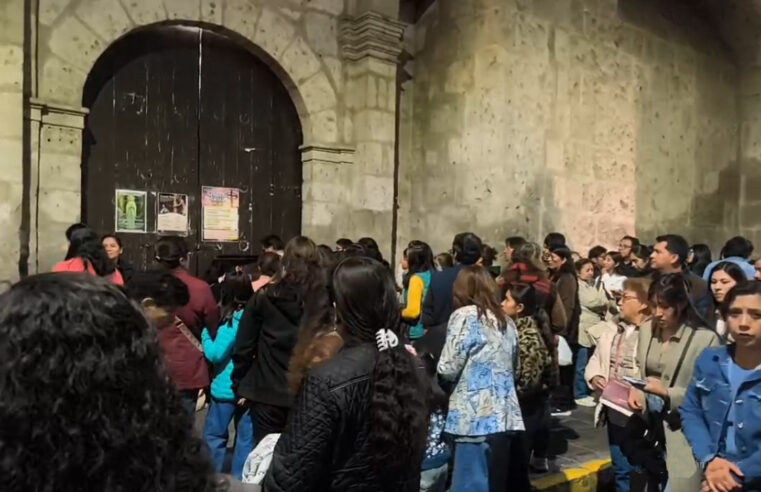 Arequipa vivió con fervor el recorrido de las siete iglesias en Jueves Santo