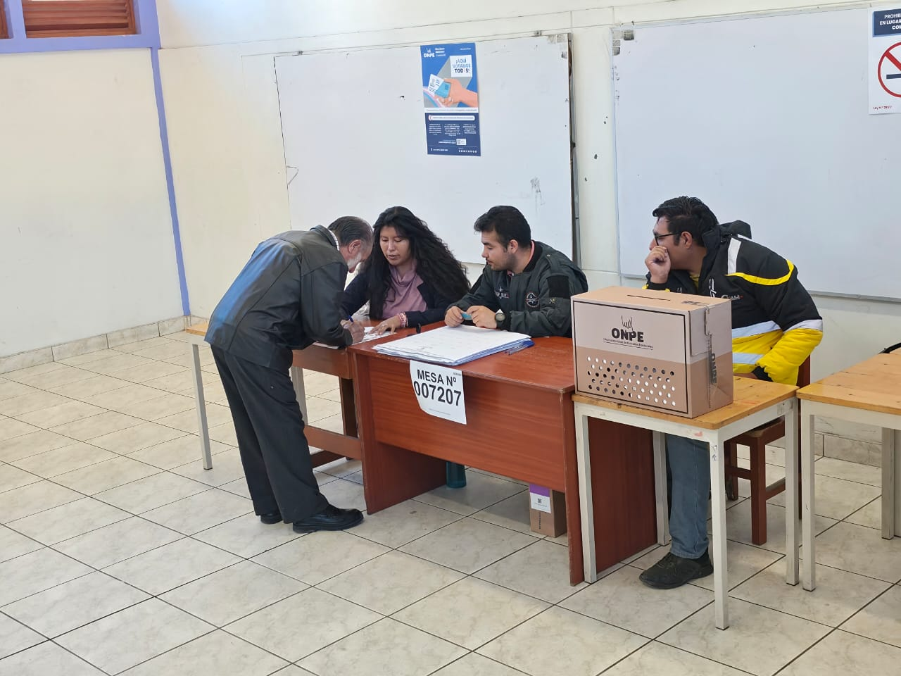 Miembros de mesa abandonaron escrutinio y Fiscalía evalúa investigación