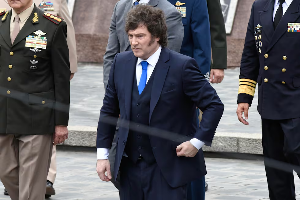 ARGENTINA EXPULSIÓN DIPLOMÁTICO