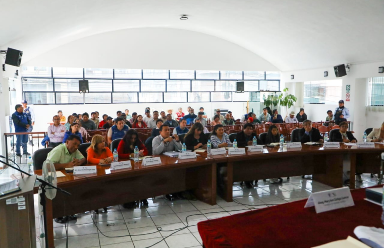 Vacancia del alcalde Rivera dejaría un desenlace adverso para los regidores