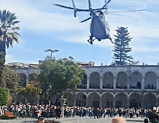 Helicóptero aterrizó en Plaza de Armas por plan de seguridad por Virgen de Chapi